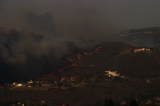 Oct 22 15:18:16 fire burning across hill